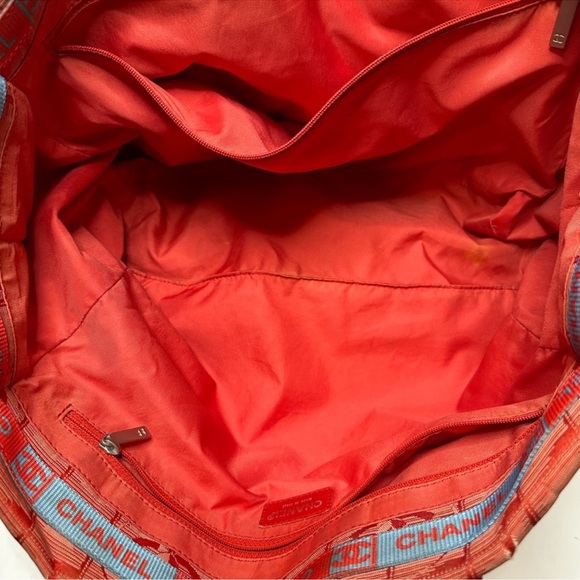 ❤️Chanel Red Travel Ligne Nylon Tote (unique color) - Picture 5 of 15